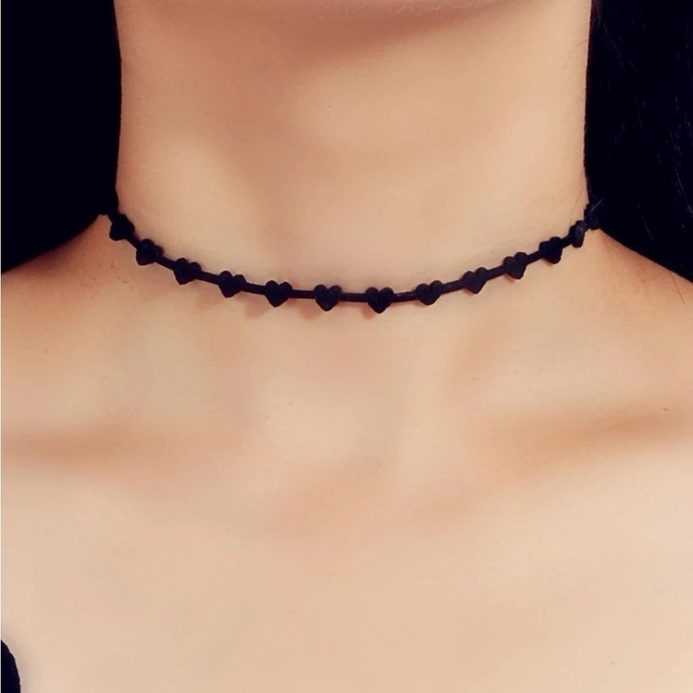 BLACK 3/$30 Heart Choker Necklace - Picture 1 of 3